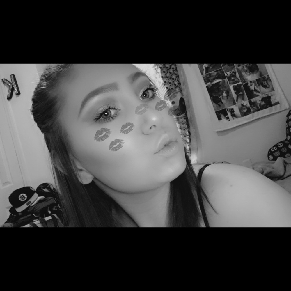 Meet your Posher, Kaitlyn